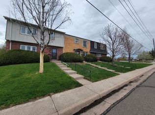 104 W 29th St, Cheyenne, WY 82001