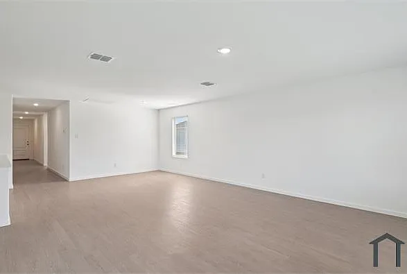 1629 Lercara Ln — Photo 24