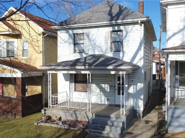 1219 Wellesley Ave, Steubenville, OH 43952