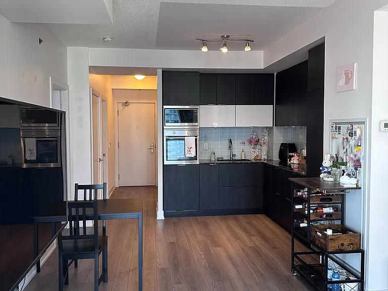 318 Richmond St W #3107 — Photo 6