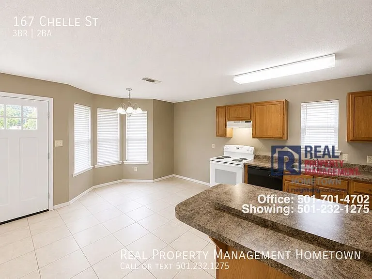 167 Chelle St — Photo 4