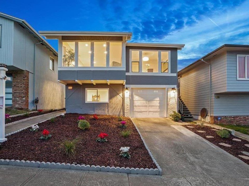 1st image of 440 Lakeshire Dr