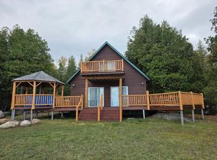 35037 E Poe Point Rd, Drummond Island, MI 49726