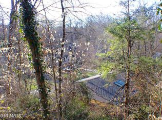 6231 Walhonding Rd, Bethesda, MD 20816