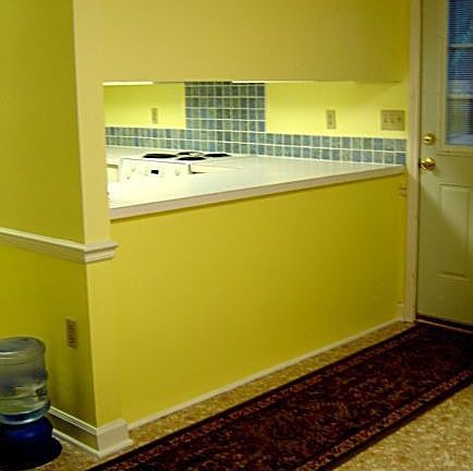 kitchen from breakfast nook