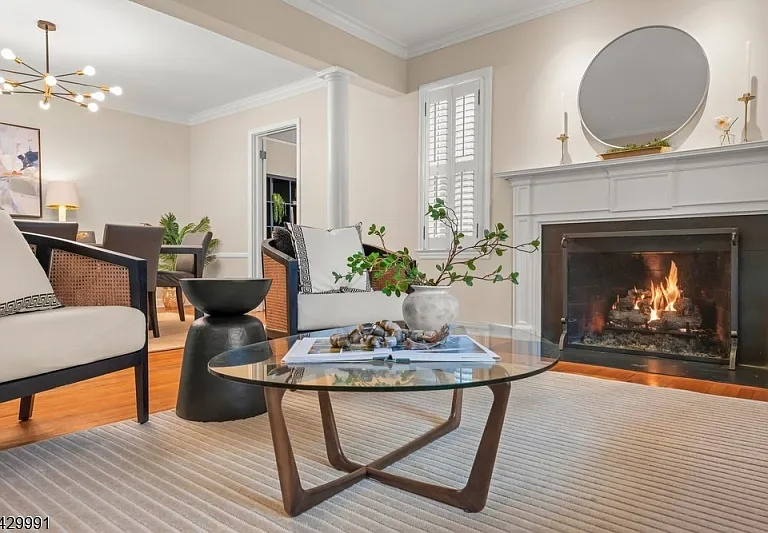 33 Exeter Rd — Photo 6