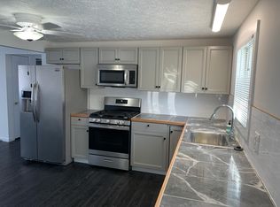 L-940 N Windward Dr #L, Suttons Bay, MI 49682