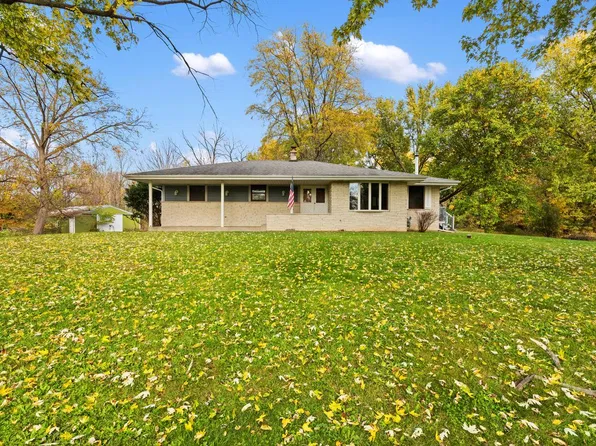 W244N4454 Swan ROAD, Pewaukee, WI 53072