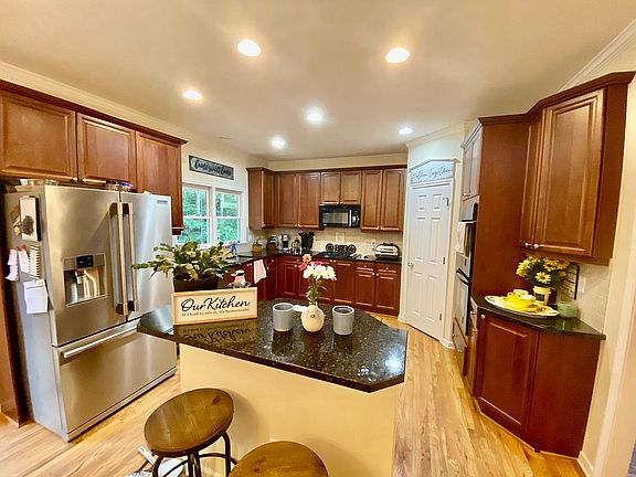 5th image of 4645 Green Summers Dr