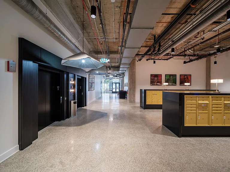6 Corners Lofts — Photo 34