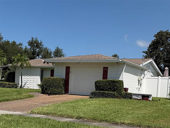 3rd image of 3190 REGATTA CIRCLE