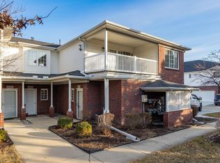 14230 Moravian Manor Cir, Sterling Heights, MI 48312