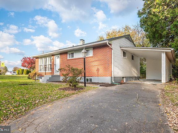 3rd image of 8616 Church Ln
