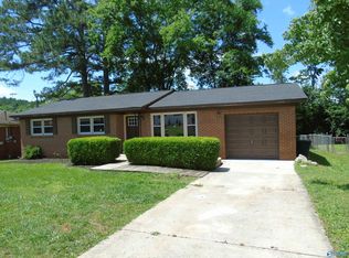 4800 Lumary Dr NW, Huntsville, AL 35810