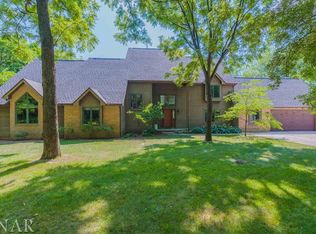 18604 N 300 East Rd, Danvers, IL 61732