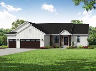 2713 Mapleton Ave, East Troy, WI 53120