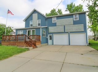 110 3rd St SW, Freeport, MN 56331