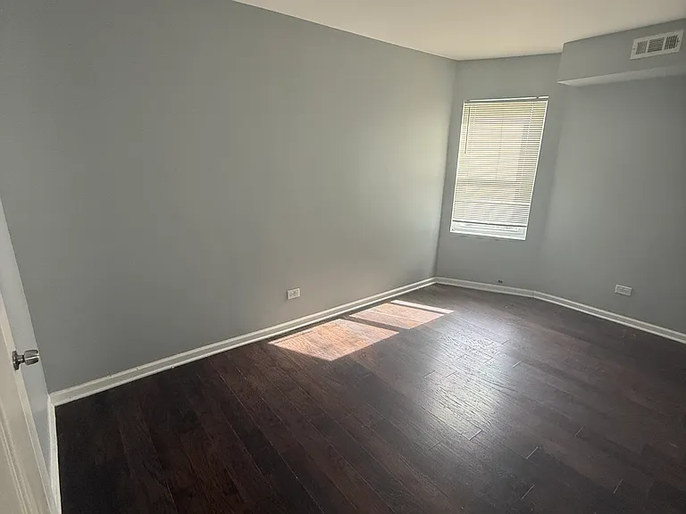 8418 S Drexel Ave #2 — Photo 2