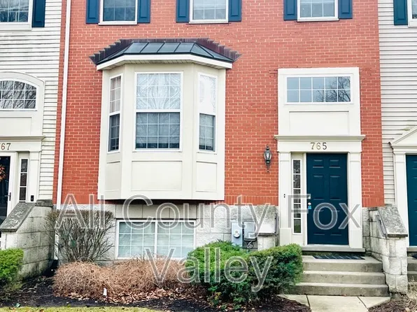 765 Thornbury Ct, Bartlett, IL 60103