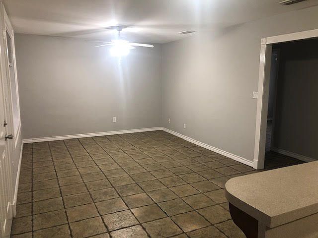 1st image of 1620 W Kuhn St APT 4
