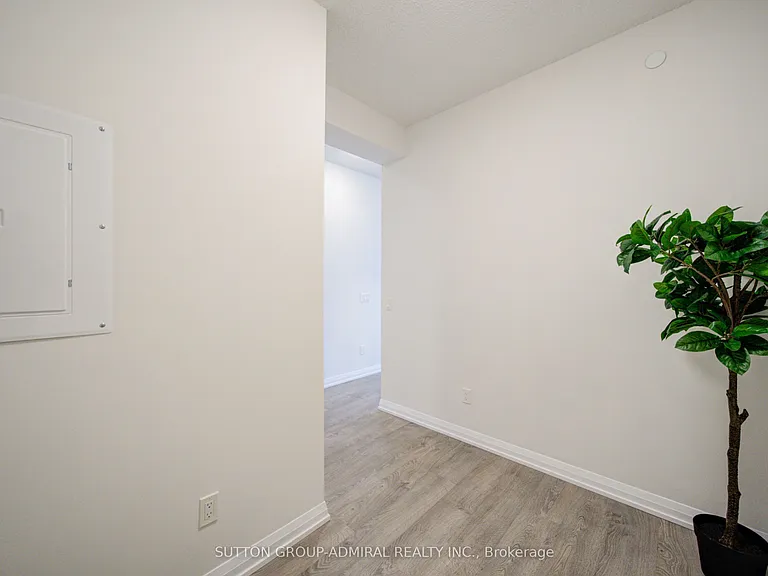 7895 Jane St #1716 — Photo 8