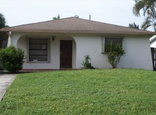 5171 Garfield Rd, Delray Beach, FL 33484