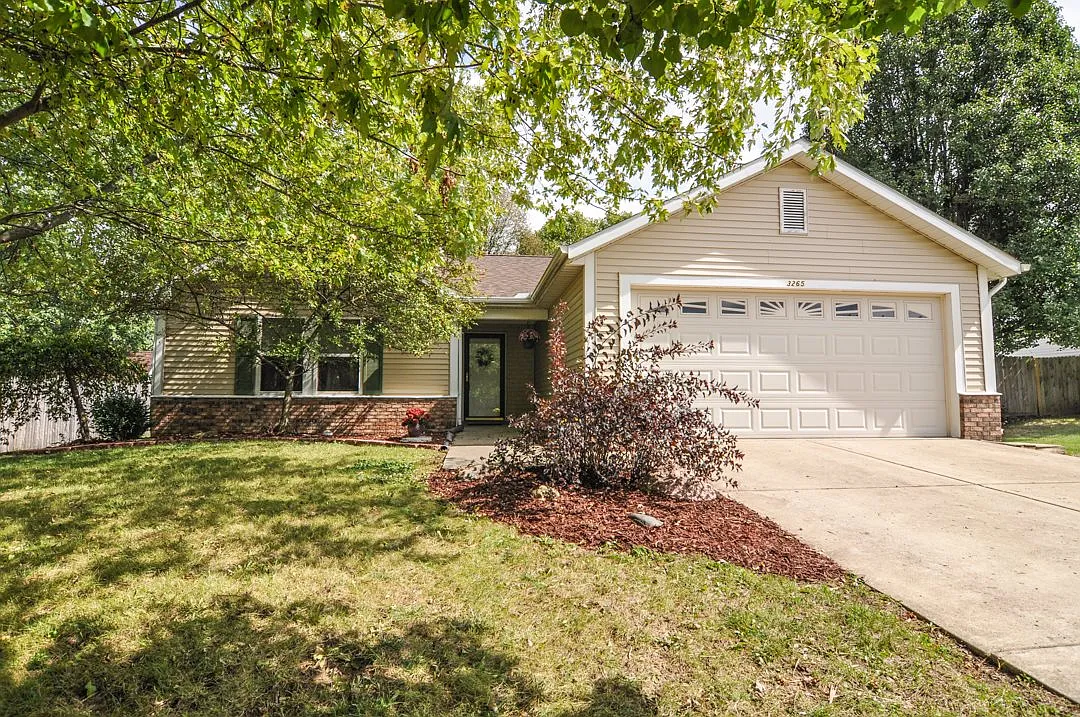 3265 Stonebraker Ln photo 1