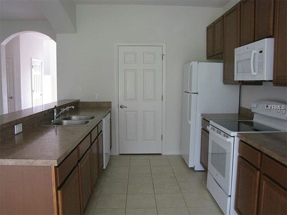 4th image of 1788 Barton Towne Cir