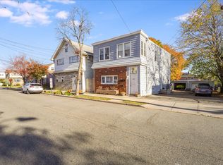 339 7th St #2F, Carlstadt, NJ 07072