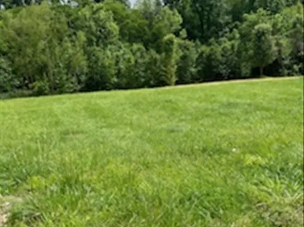 7880 Westbury Ct, Henderson, KY 42420