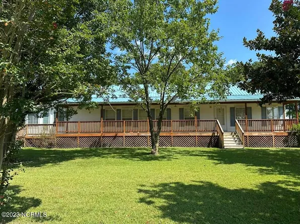 90 Farm Lane, Washington, NC 27889