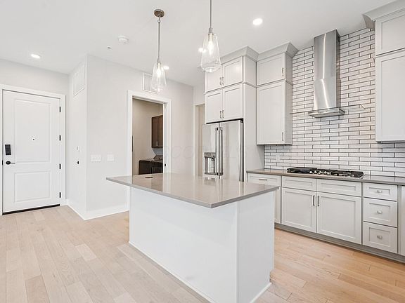 3rd image of 2867 Kobuk Dr Unit 302