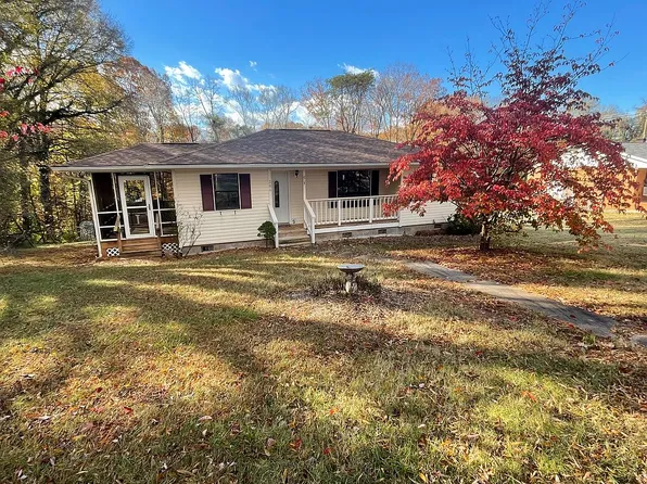 304 W Roosevelt St, Mayodan, NC 27027