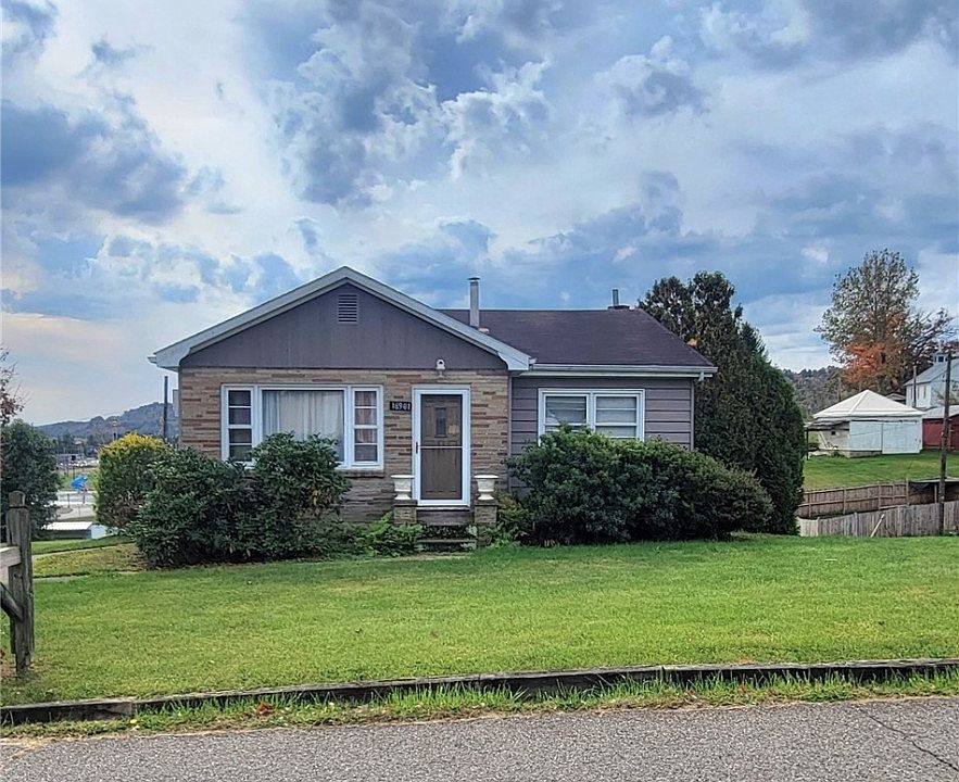 1st image of 16901 Bronze Heights Ln