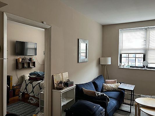 3rd image of 2312 Steinway St #2F