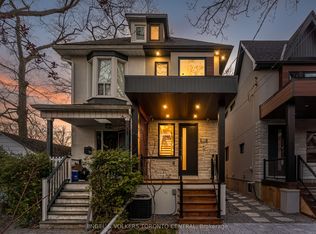 230 Willow Ave, Toronto, ON M4E 3K7