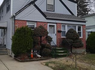 87 Glenmore Ave, Hempstead, NY 11550