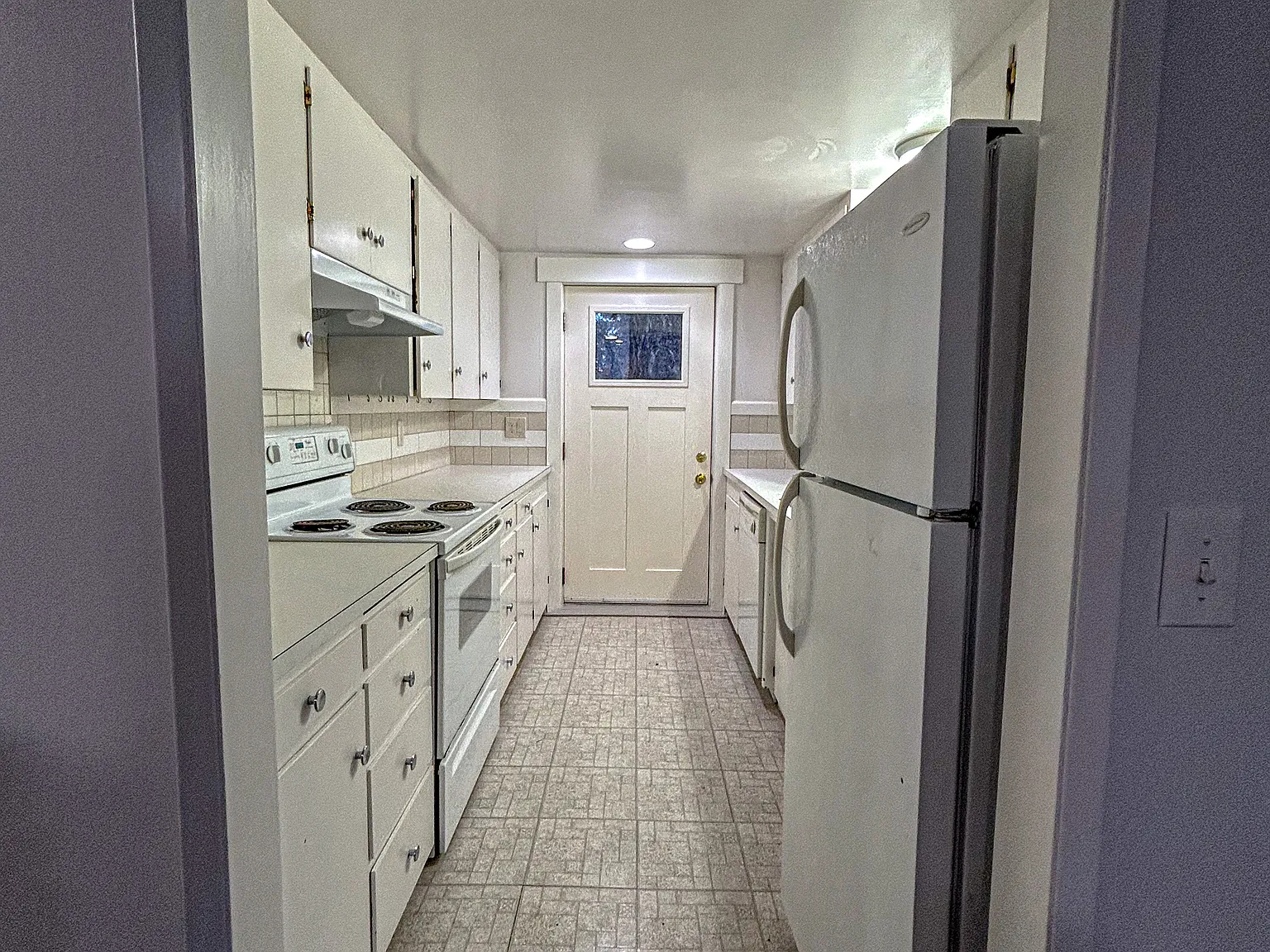 2 bed, 1.5 bath, 990 sqft, $1,500 — Photo 3