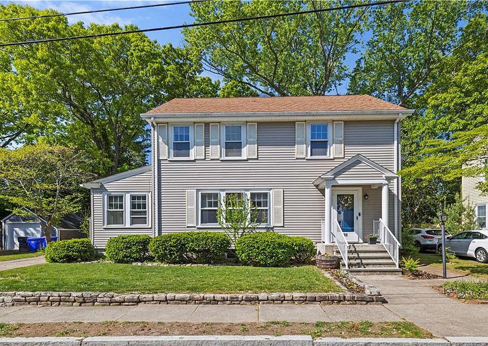 30 Kelley Ave, Rumford, RI 02916 Zillow