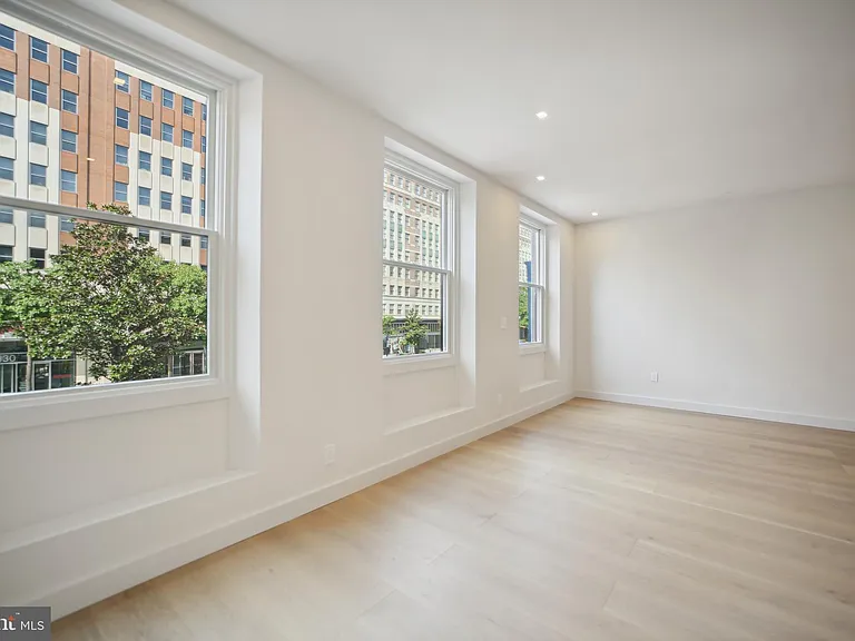 1329 Connecticut Ave NW #201 — Photo 11