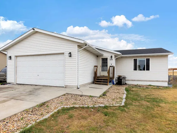 208 Janklow Ave, New Underwood, SD 57761