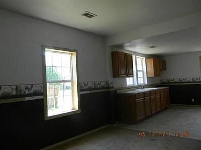 5th image of 1006 N Harrison St