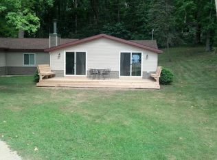 21850 Marathon Rd, Sturgis, MI 49091