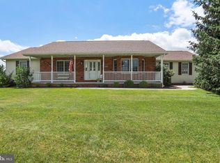 1115 Fox Run Ter, Hanover, PA 17331
