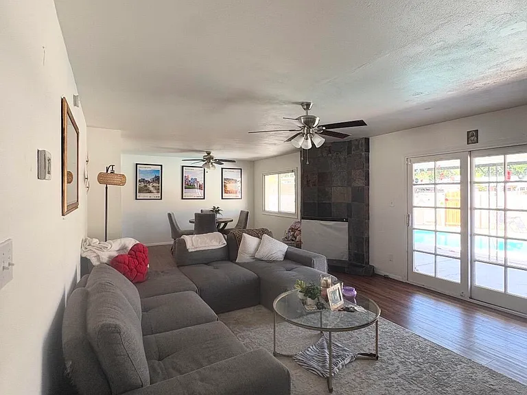 1600 E Laguna Dr — Photo 7