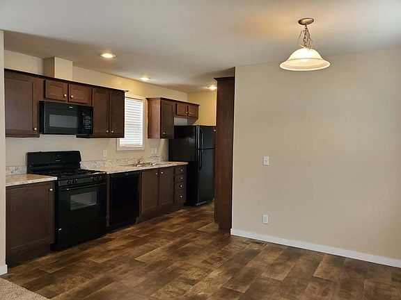 3rd image of 3800 Fruit Ridge Ave NW #W-190