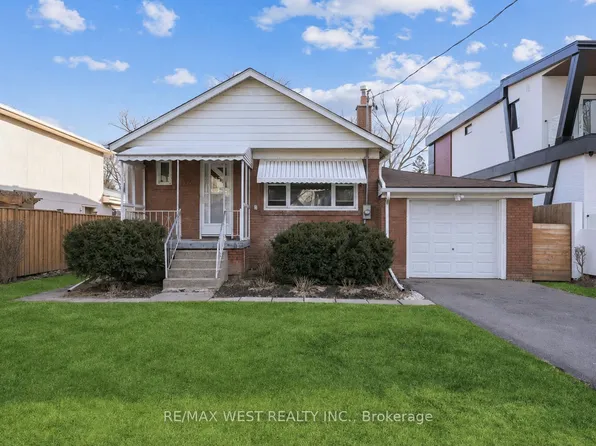 29 Prennan Ave, Toronto, ON M9B 4B7