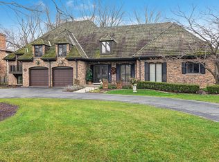 1141 Laurie Ln, Burr Ridge, IL 60527