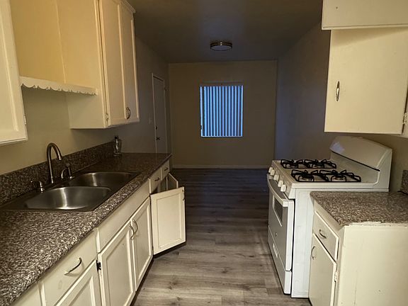 4th image of 4119 Marlton Ave #4