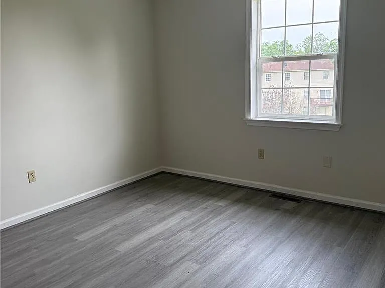 48 Olde Penn Dr — Photo 29